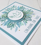 Einladungskarte Blätterkranz blau